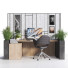 Arbeitsbereich und Blumentöpfe Home Office Work - unisjamavari