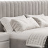 Bett und Nachttischchen Rove Concepts Berlin - Adamari