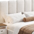 Cama y mesitas de noche High Fashion Home Palani - Zikkoo